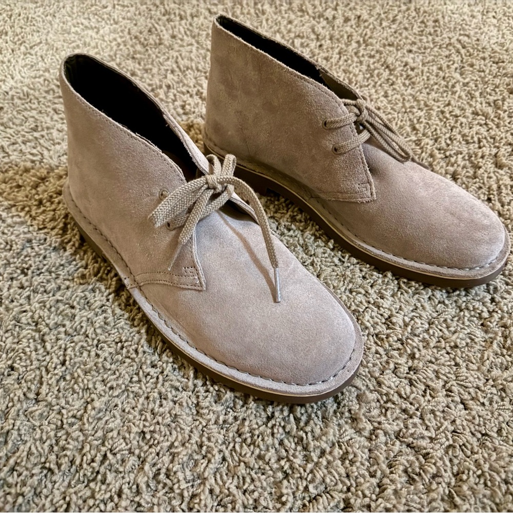 Clarks Beige Suede Desert Boots